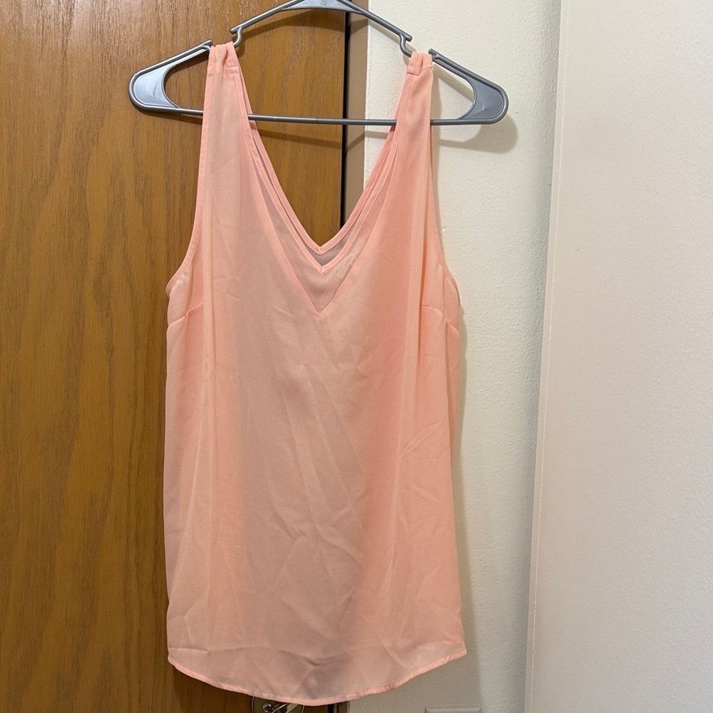 NWOT SZ L Maurices Peach Sleeveless V-Neck Women's Top